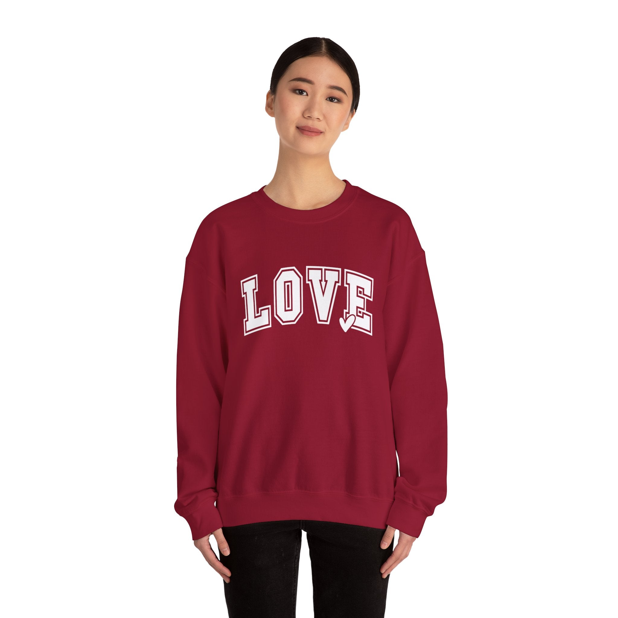 LOVE Sweatshirt Unisex